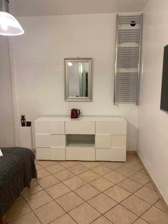 Sansiro47 Bed & Breakfast Милано Екстериор снимка